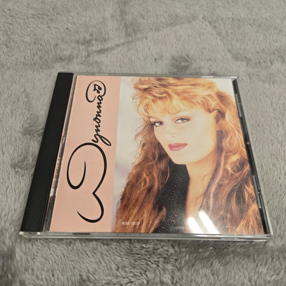 Wynonna Judd Self-Titled Debut Solo Album CD 1992 Curb MCA MCAD-10529 Country